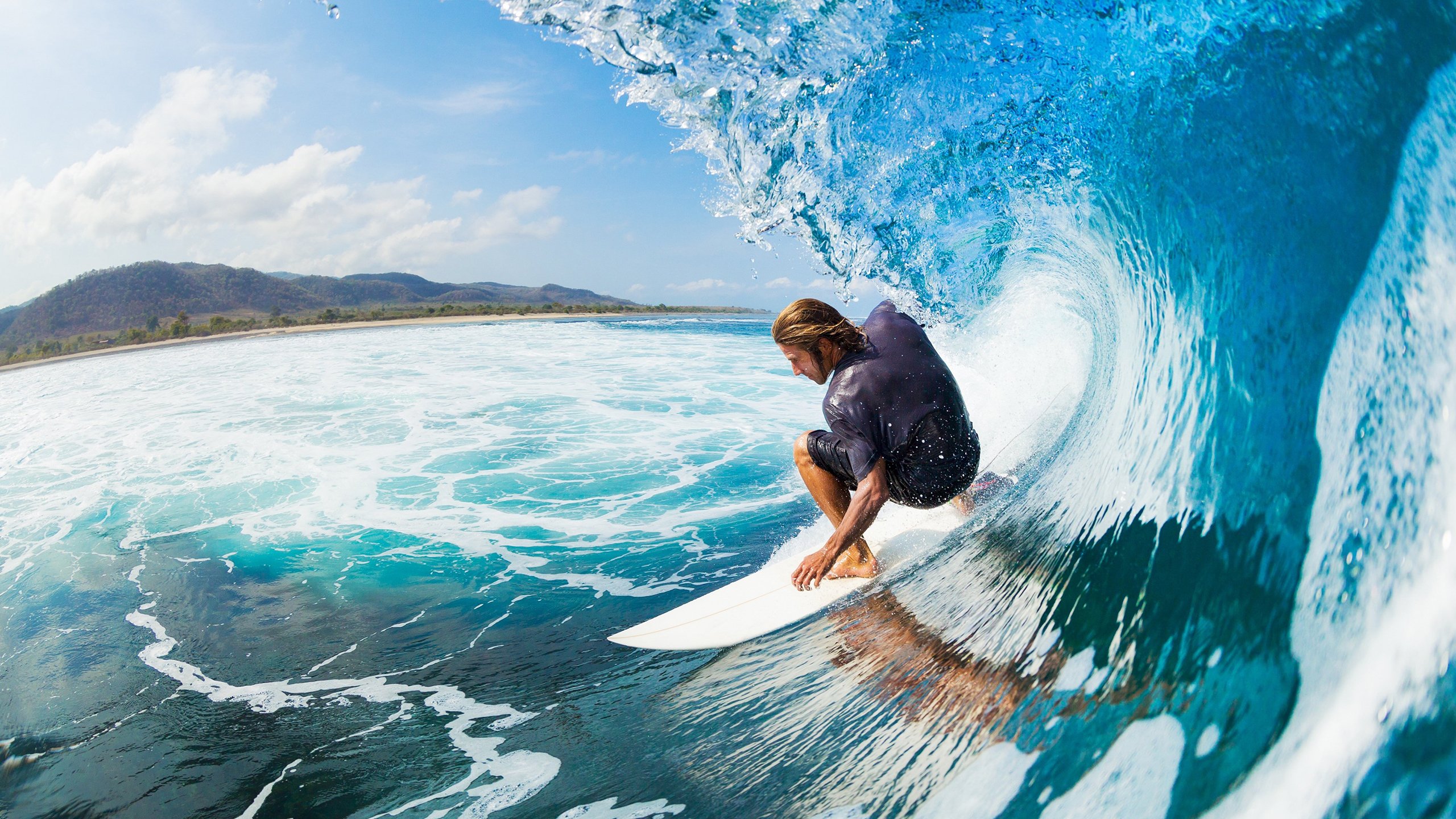 全新赛道设计：挑战极限的每一弯，赛道式比赛